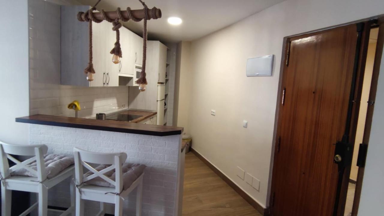 Coqueto Apartamento En Puerto Marina Con Piscina ベナルマデナ エクステリア 写真